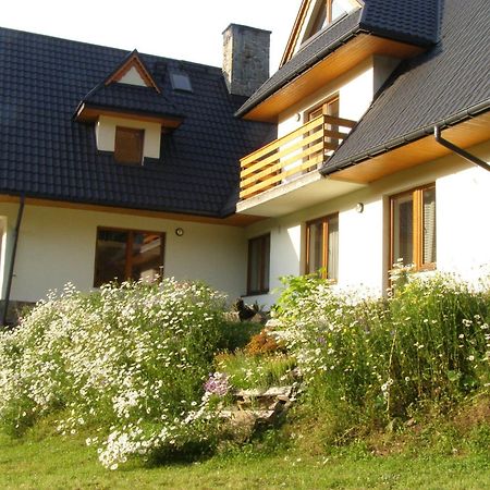 Dom Goscinny Na Skolach Gliczarow Exterior photo