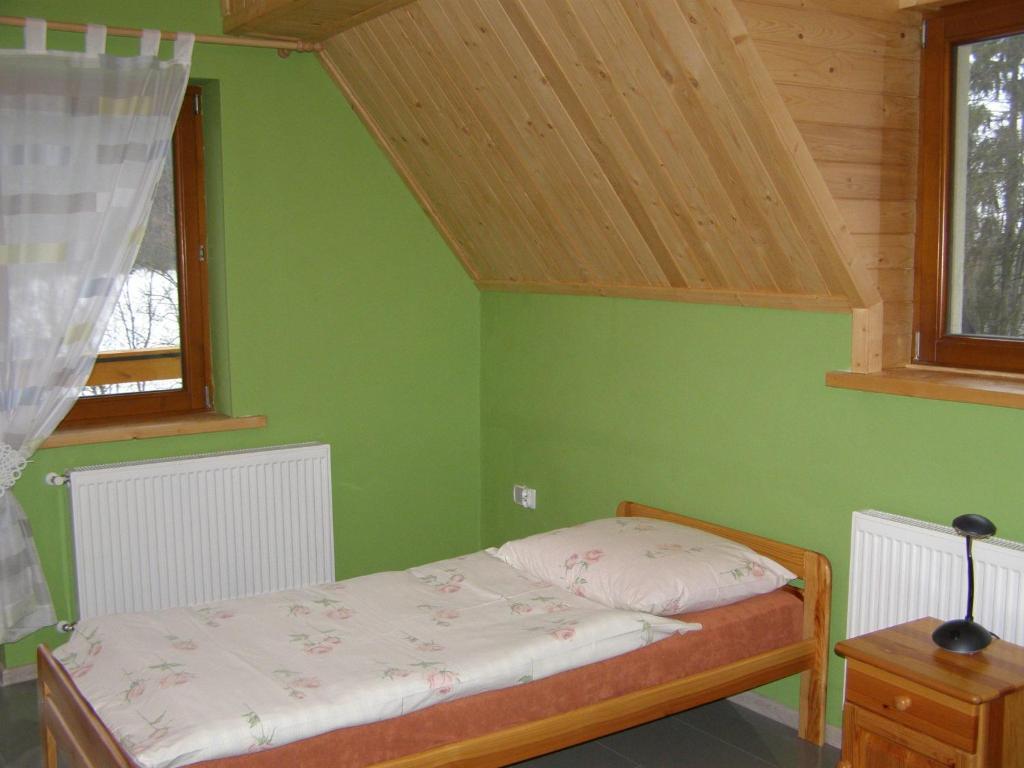 Dom Goscinny Na Skolach Gliczarow Room photo